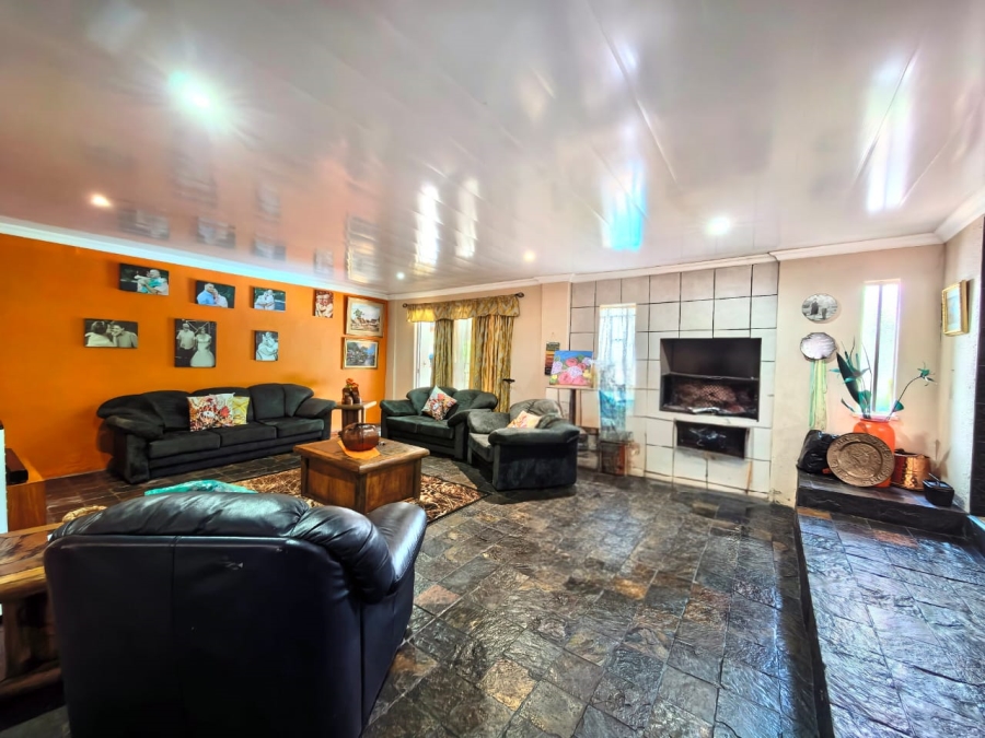 3 Bedroom Property for Sale in Vaalpark Free State